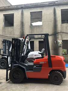 Gebrauchter FD35 Diesel-Gabelstapler mit Allradantrieb aus Japan – Günstiger Preis, guter Zustand, inklusive Kernmotor, Pumpe, Getriebe - Product Image 3