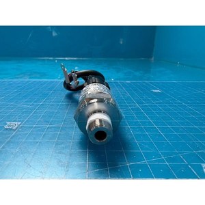 Transmetteur de pression numérique VALCOM SSR2-1000HPA-NLL-6/DNS3, utilisé comme pièce détachée d'équipement semi-conducteur d'occasion - Product Image 3