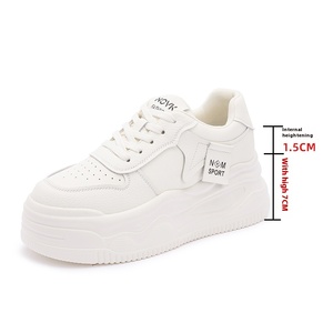 <span class=keywords><strong>Scarpe</strong></span> <span class=keywords><strong>sportive</strong></span> 2024 Casual da donna con <span class=keywords><strong>tacco</strong></span> nascosto e suola spessa con chiusura stringata per l'estate - Product Image 6