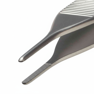 Fórceps de tejido de disección manual Adson, insertos de carburo de tungsteno dentado de acero inoxidable, grapadora de piel Mol estándar de seguridad - Product Image 1