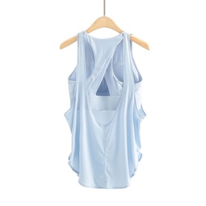 Débardeur de yoga d'été respirant pour femme avec coussinets de poitrine intégrés, haut de sport deux-en-un, coupe ample, idéal pour la course et le fitness - Product Image 5