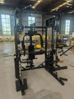 Station multifonctionnelle de musculation avec câble croisé, cage de puissance, rack à squats, équipement de musculation pour la poitrine, machine d'entraînement Smith