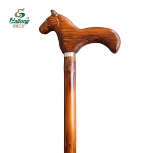 Bâton de <span class=keywords><strong>marche</strong></span> <span class=keywords><strong>en</strong></span> <span class=keywords><strong>bois</strong></span> antique à poignée <span class=keywords><strong>en</strong></span> forme d'animal personnalisé pour la <span class=keywords><strong>marche</strong></span> - Product Image 4