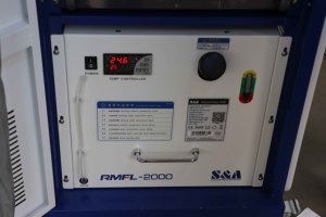 Machine de découpe et de nettoyage de métaux en acier inoxydable de haute précision, machine de soudage au laser à fibre personnalisée - Product Image 5