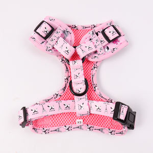 OKEYPETS รับผลิตสายรัดอกสุนัขแบบกำหนดเอง พร้อมโลโก้  แฟชั่นสีชมพู  ทำจากนีโอพรีน พิมพ์ลายแบบซับลิเมชั่น  สายรัดอกสุนัขแบบไม่รัดคอ สำหรับเทศกาลคริสต์มาส - Product Image 3