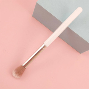 Singolo piccolo pennello trucco uva manico in plastica <span class=keywords><strong>bianco</strong></span> <span class=keywords><strong>evidenziatore</strong></span> e contorno due pennelli per il trucco - Product Image 1