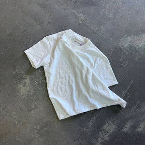 Camiseta Squirorkop Personalizada de Algodón Blanco para Hombre, Ligera, Lavada, 230gsm, Corte Cuadrado, Hombros Caídos, Estilo Urbano - Product Image 2