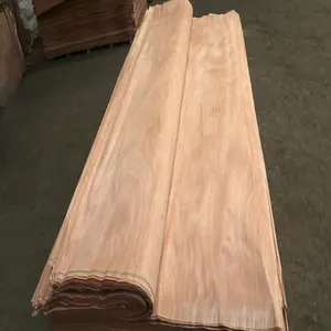 Chapa de madera de okoume de corte rotativo de alta calidad a bajo precio al por mayor de madera de Jinshan en Gabón - Product Image 1