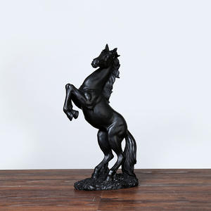 Figurine <span class=keywords><strong>de</strong></span> cheval <span class=keywords><strong>de</strong></span> <span class=keywords><strong>course</strong></span> mignonne en polyrésine, faite à la main en 3D, pour la décoration <span class=keywords><strong>de</strong></span> la maison, cadeau d'anniversaire ou <span class=keywords><strong>de</strong></span> Noël - Product Image 4