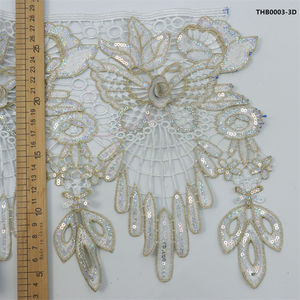 थोक 3 डी फूल तितली कढ़ाई फीता ट्रिम्स नई जातीय शैली कस्टम 15-35 सेमी लंबाई खोखला रंगीन पर्यावरण के अनुकूल - Product Image 3