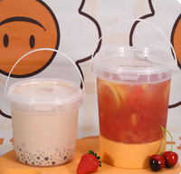 Vente à emporter personnalisée 1000ml 32oz Fruits Grandes Tasses Seau PP Gobelets en plastique 1000 Boba Lait Thé Bière Tasse avec couvercles et poignée