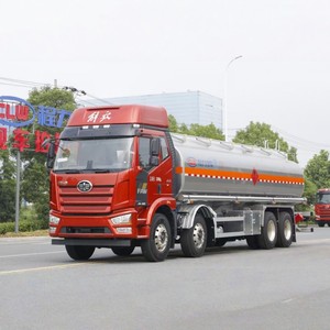 รถบรรทุกน้ำมัน FAW J6L 8x4 ขนาด 30000 ลิตร ถังอลูมิเนียมอัลลอยด์ 30CBM สำหรับขนส่งดีเซลและจ่ายน้ำมันเบนซิน - Product Image 2