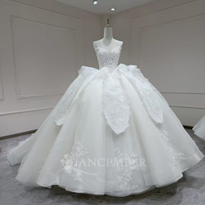 Vestido de Gala Moderno Xx63 con Lentejuelas, Estampado Floral de Cristal, Cola Capilla, Aplicaciones, Antiestático, Largo hasta el Suelo, Manga Regular, Sin Espalda - Product Image 1