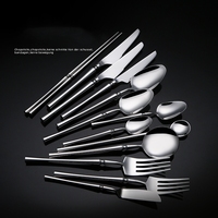 Ensemble de couverts de luxe en acier inoxydable 304, style occidental, design sablier poli, couteaux à steak durables et épaissis de qualité hôtelière