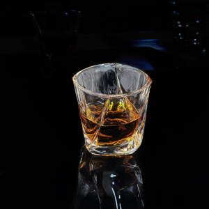 free sample 150ml transparent unbreakable heavy base liquor glass cup design square glass cup