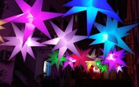 Couleur accrochante changeant l'étoile gonflable avec la lumière de LED pour la décoration d'étape d'événement
