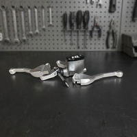 Kit Pompe de Frein Droite CNC VB-11 Diamètre 11mm Modèle BRK190 Fabriqué en Italie pour Frein Avant Neuf pour Scooter – Pièce de Remplacement