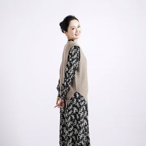 Quand la vie vous donne du cachemire, assurez-vous qu'il est 100% et stylé à la perfection. Parce que qui dit confort ne peut pas être fabuleux - Product Image 3