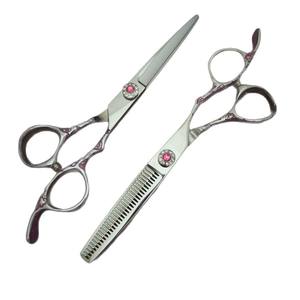 Ciseaux de coiffure professionnels 6 pouces en acier inoxydable, ciseaux à effiler à lame tranchante, manche en forme de fleur de prunier, prise moyenne - Product Image 4