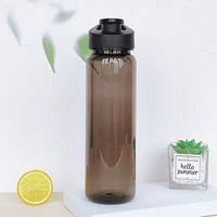 Bouteille d'eau sport moderne de 700 ml, en plastique durable, pour boire directement, cadeau d'affaires