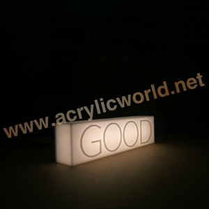 Letrero LED Acrílico para Interiores con Borde Iluminado y Logotipo, Soporte de Exhibición Iluminado de Bajo Consumo para Mostrador y Montaje en Pared - Product Image 4