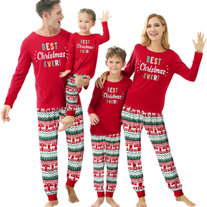 Conjunto de Pijamas Familiares Navideños Rojos de Manga Larga, Transpirables, Casuales, con Cintura Elástica y Eslogan Festivo - Product Image 4