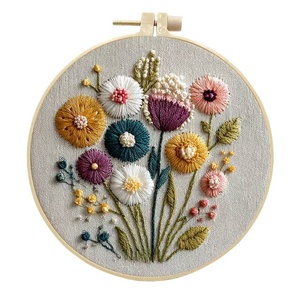 Kit de broderie au point de croix pour débutants pour la décoration de la maison, cerceaux à broder en plastique, fils de couleur, forme florale - Product Image 1