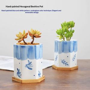 Nouveau pot de fleurs en céramique de style chinois à fleurs bleues peintes à la main, respirant, résistant à la corrosion, pour plantes vertes de bureau, petit pot de fleurs charnu - Product Image 2