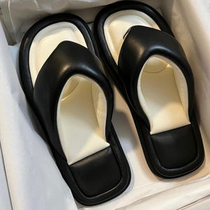 Nouvelles tongs compensées en cuir rose de luxe pour femme, inspirées des créateurs, collection 2026 - Product Image 2