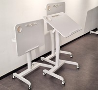 Bureau mobile ergonomique moderne avec plateau pliable en aluminium, réglable en hauteur par vérin à gaz, pour ordinateur portable, gain de place, idéal pour le télétravail