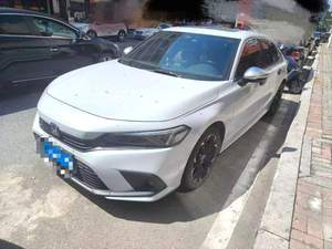 <span class=keywords><strong>Civic</strong></span> <span class=keywords><strong>E</strong></span> HEV 2.0 Automatic Pioneer Edition 2023, Trazione Anteriore, Sedili in Pelle, Telecamera, R16, Guida a Destra, Euro VI - Product Image 4