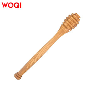 عصي عسل خشبية طويلة بمقبض صديقة للبيئة من WOQI، رائجة البيع بالجملة لهدايا حفلات الزفاف والمناسبات - Product Image 1