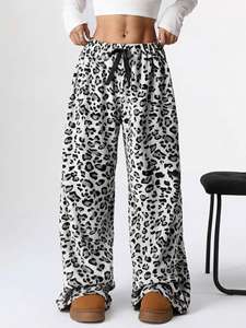Pantalons à imprimé léopard pour l'automne et l'hiver - Streetwear cool et décontracté pour femmes, pantalons à jambes larges et droites, vêtements pour femmes - Product Image 3