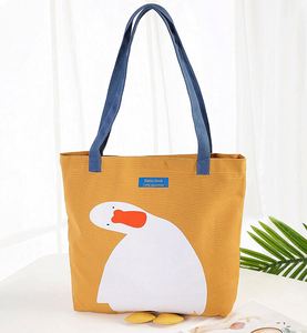 Sac fourre-tout en toile pour le déjeuner, minimaliste et durable, motif personnalisable pour une utilisation répétée, y compris un sac de courses en coton - Product Image 3