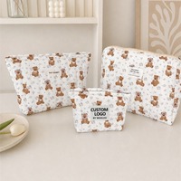 WAALUU Trousse de Toilette de Voyage Portable Grande Capacité à Fermeture Éclair, Motif Ours Matelassé, Idéale pour Cadeaux de Demoiselles d'Honneur