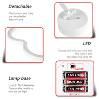 Lampes néons LED en forme d'éclair, fonctionnement à piles, lampe de Table de bureau pour chambre à coucher, mur de Bar avec Base de support