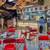 Meubles de restaurant de style industriel, table à manger en acier inoxydable avec chaises pliantes