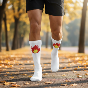 Chaussettes de sport à motif flamme de haute qualité, logo personnalisable, antibactériennes, résistantes à la transpiration, style athlète, taille unique pour l'automne - Product Image 3
