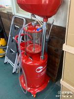 Extracteur d'huile moteur pneumatique 80L avec gobelet doseur 10L pour garage de réparation automobile