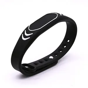 NFC Silicone Wristband RFID Band Waterproof Closed Round Customize Debossed Logo Printing NFC Bracelet