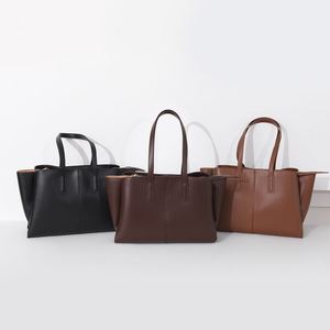 Sac fourre-tout tendance en PU pour femme, sac à bandoulière de style rétro européen et américain, sacs à main de luxe pour femme - Product Image 1