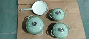 Vente flash : Ensemble de casseroles en fonte émaillée <span class=keywords><strong>à</strong></span> induction, 4 pièces, 20 cm, 22 cm, 24 cm, 26 cm, pour cuisiner et cuire au four - Product Image 4