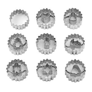 Kit de Cortadores de Galletas 3D con Forma de <span class=keywords><strong>Casa</strong></span> de Jengibre, con Múltiples Moldes de Acero Inoxidable para Construir Cabañas Comestibles de Navidad - Product Image 3