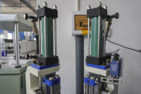 HX460BCRTM Machine de découpe hydraulique semi-automatique à double tête pour coins ronds Équipement de post-presse pour cahiers d'exercices
