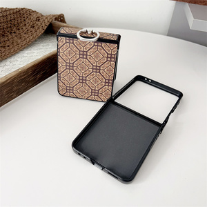 Nuovi Arrivi: Cover per Telefono con Motivo Etnico Musulmano per Samsung Z Flip 7Fe 3 4 5 6 con Supporto ad Anello Rotante e Protezione Antiurto - Product Image 3