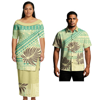 Tenues d'été pour amoureux : Robe Puletasi fendue à col rond et motif tropical pour femme, et ensembles de chemises Aloha décontractées pour homme (pour couples)