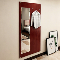 Dunkelrotes Mahagoni Hotel-Kingsize-Bett Möbelset Beige Quadratisches Weich Gepolstertes Integriertes Kopfteil Gästezimmer-Suite