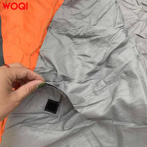 Sac de couchage enveloppant Woqi pour adulte, polyester, coupe-vent, orange et bleu royal, 4 kg, pour le camping et les voyages en plein air - Product Image 4