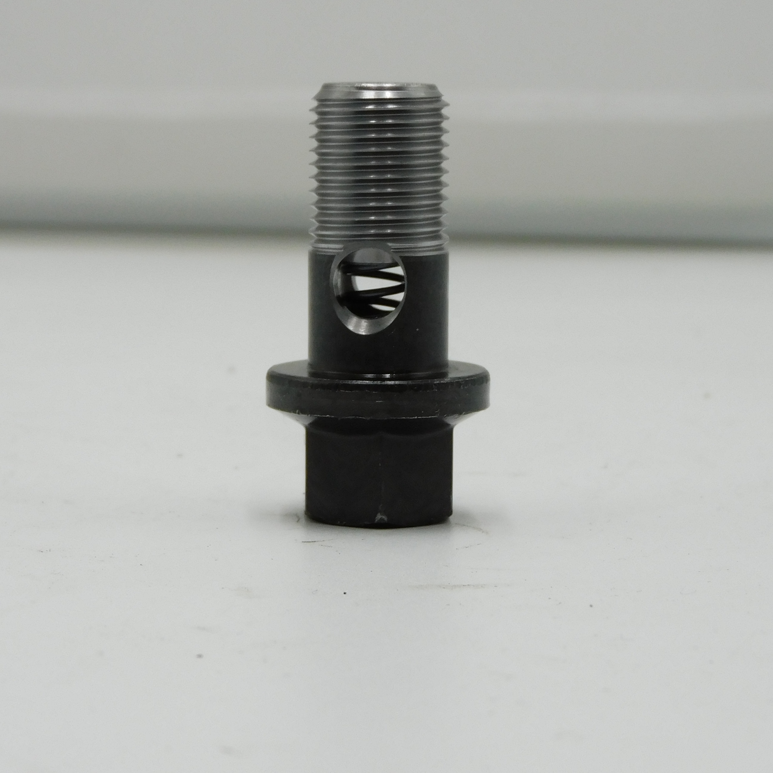 Original Oil Nozzle Safety Valve 8-97311976-1 for C240/4J Engine