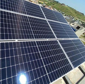 ระบบโซลาร์เซลล์แบบไฮบริด Deye สำหรับเชื่อมต่อกับระบบไฟฟ้า 5kw 8kw 10kw แบบสามเฟส สำหรับแผงโซลาร์เซลล์แบบโมโนคริสตัลไลน์ พร้อมระบบกักเก็บพลังงาน  ตัวควบคุม MPPT รุ่น ZM1kw-ZM10KW - Product Image 6